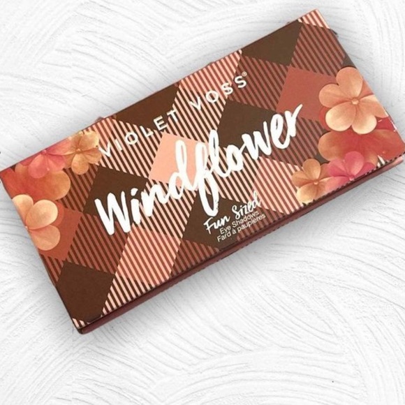 Violet Voss windflower eyeshadow palette - Picture 2 of 7